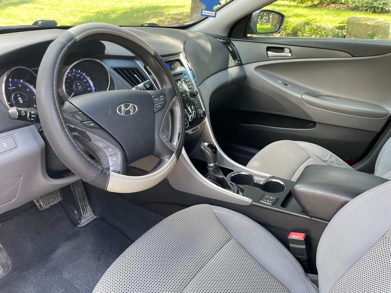 2011 Hyundai Sonata GLS Photo