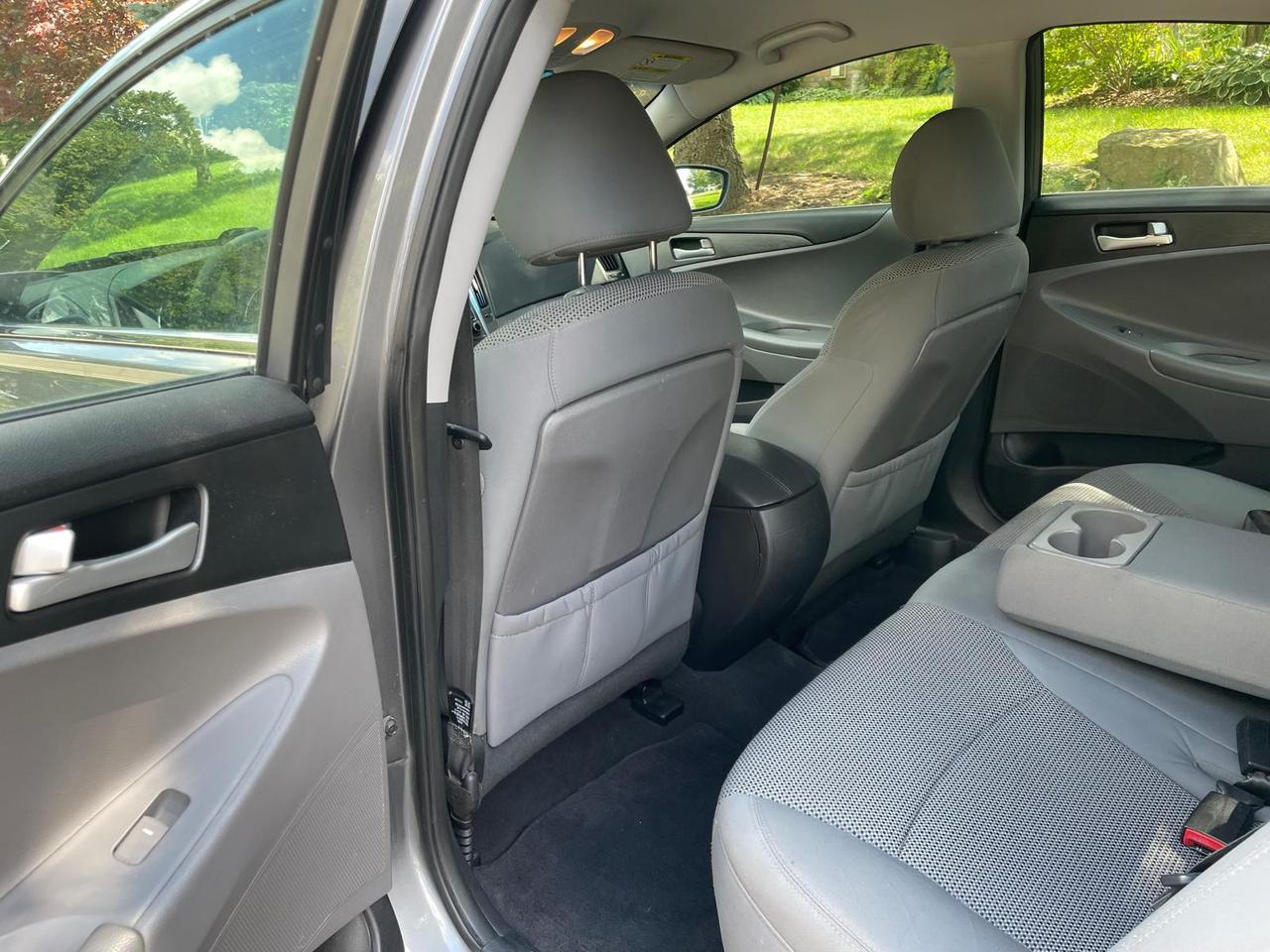 2011 Hyundai Sonata GLS Photo