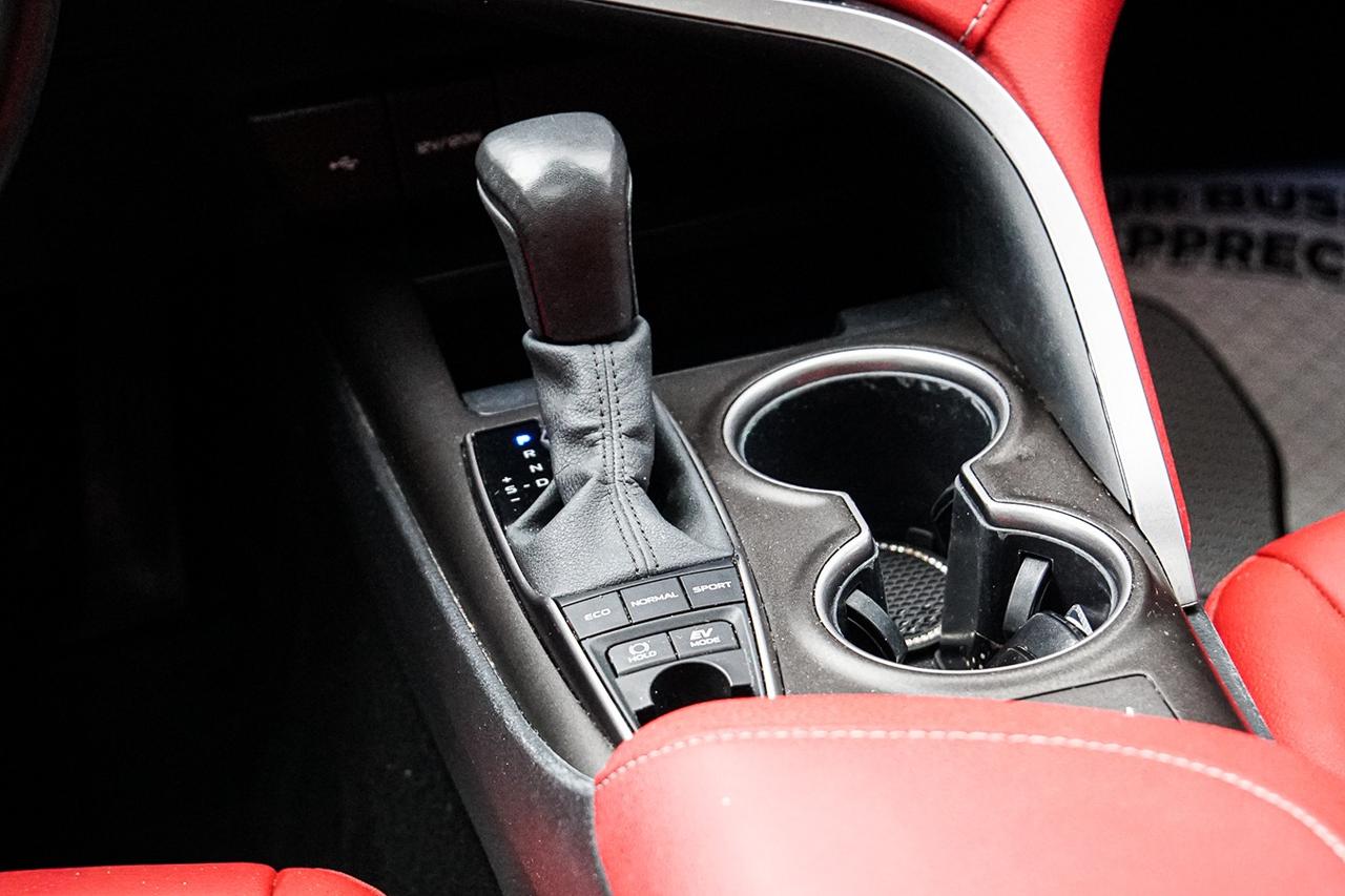 2024 Toyota Camry Hybrid XSE |BSM|LEATHER SEAT|SUNROOF|RED INT Photo