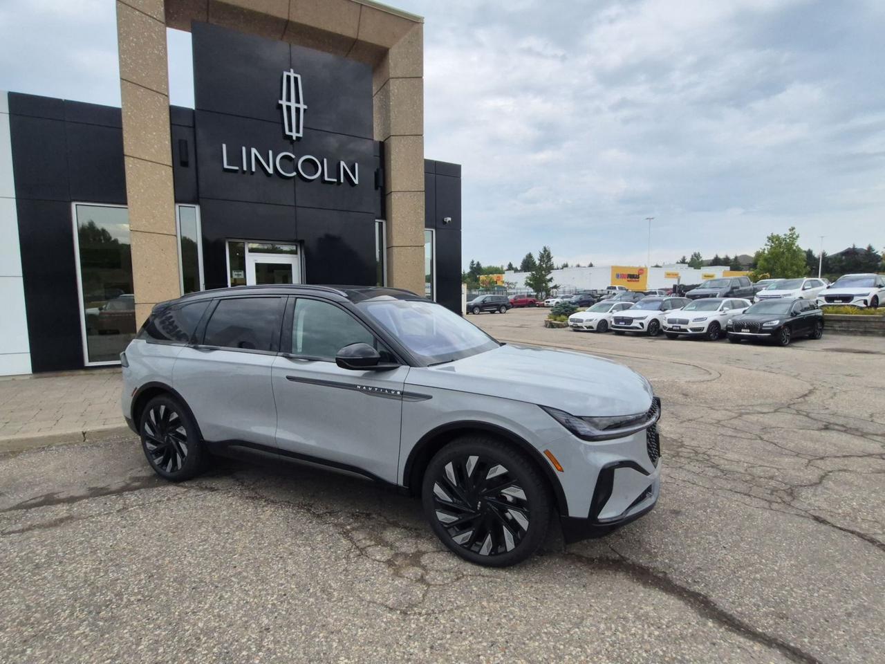 2026 Lincoln Nautilus RESERVE, JET PKG, PANO ROOF, PREMIUM LEATHER Photo0