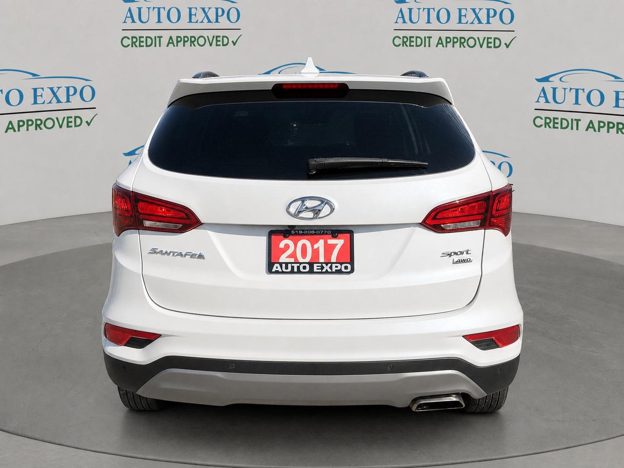2017 Hyundai Santa Fe Sport One Owner,AWD,Sunroof,Certified,2 Keys,Leather,Fog Photo3