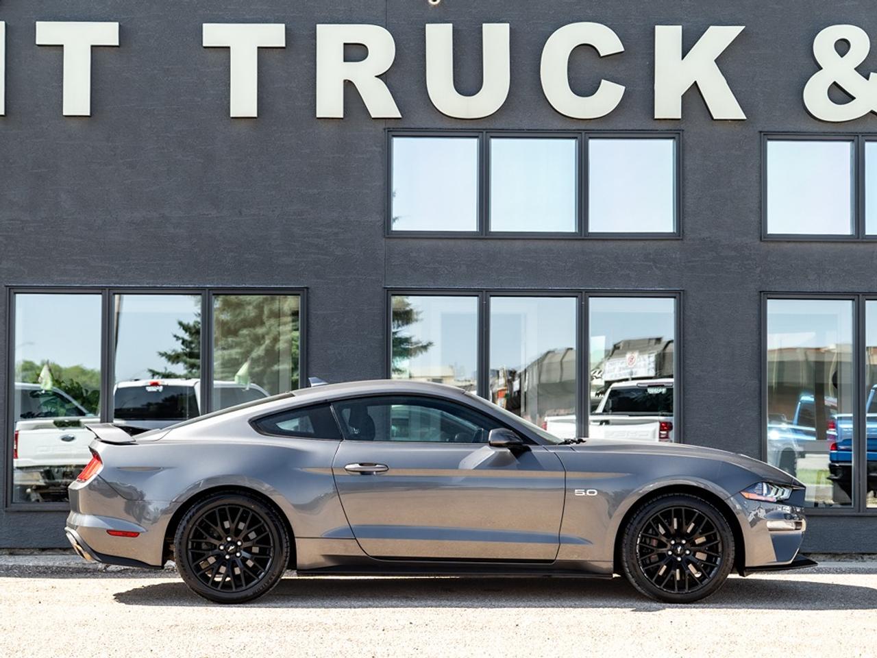 2021 Ford Mustang GT Photo24
