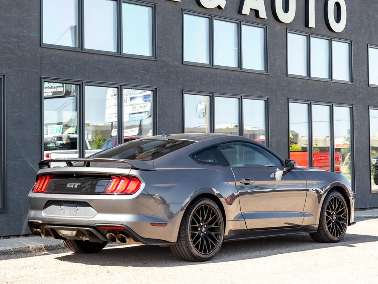 2021 Ford Mustang GT Photo25