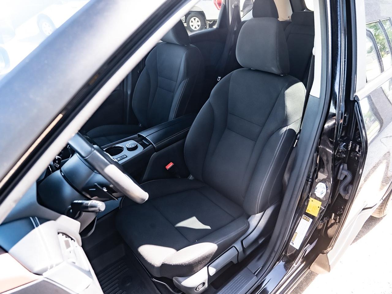 2023 Nissan Rogue S Photo17