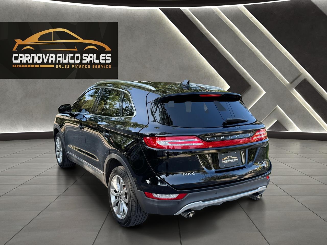 2018 Lincoln MKC Select AWD+Roof+ApplePlay+Remote Start+Leather Photo