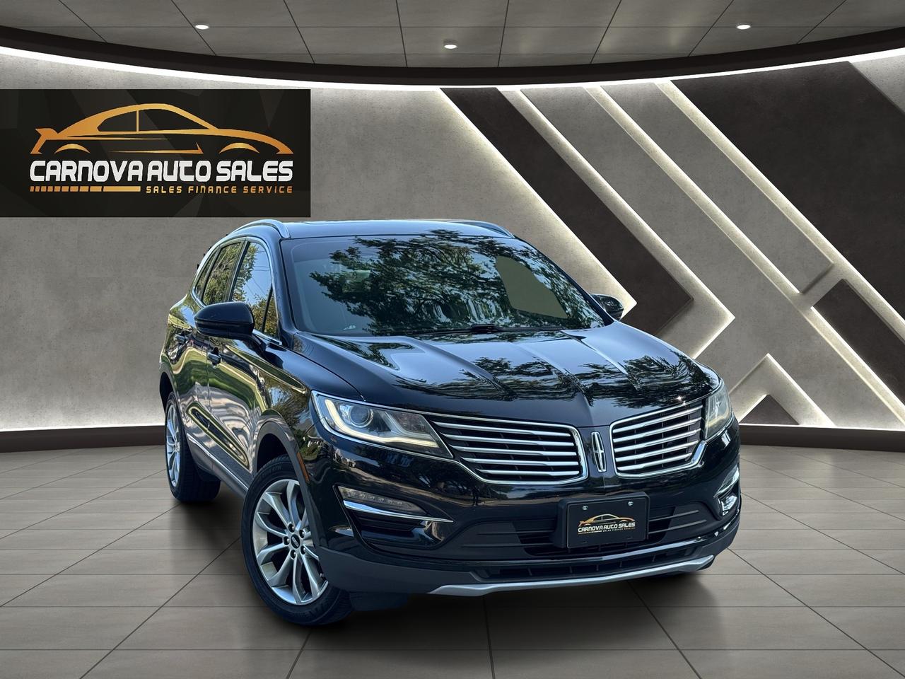 2018 Lincoln MKC Select AWD+Roof+ApplePlay+Remote Start+Leather Photo