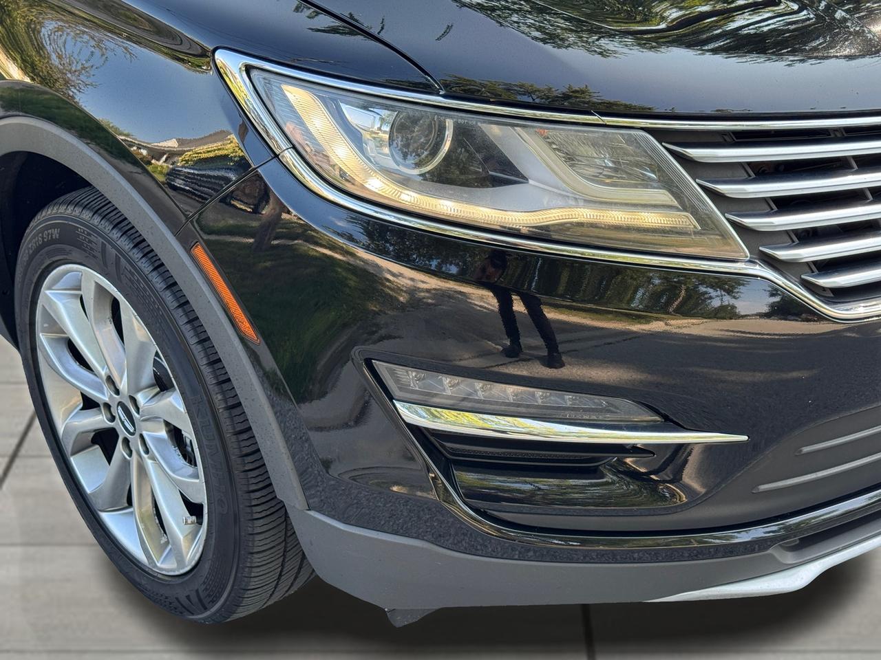 2018 Lincoln MKC Select AWD+Roof+ApplePlay+Remote Start+Leather Photo