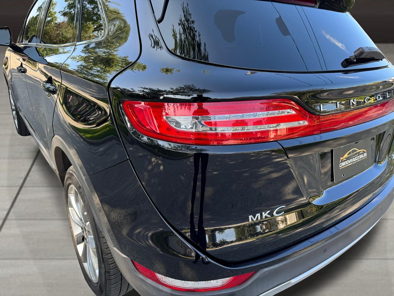 2018 Lincoln MKC Select AWD+Roof+ApplePlay+Remote Start+Leather Photo
