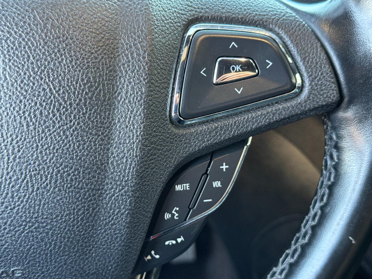 2018 Lincoln MKC Select AWD+Roof+ApplePlay+Remote Start+Leather Photo
