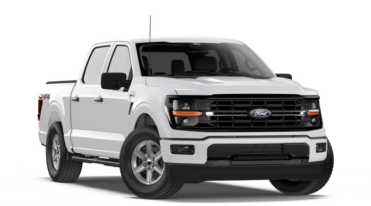 2026 Ford F-150 XLT 4WD SuperCrew 5.5' Box Photo3