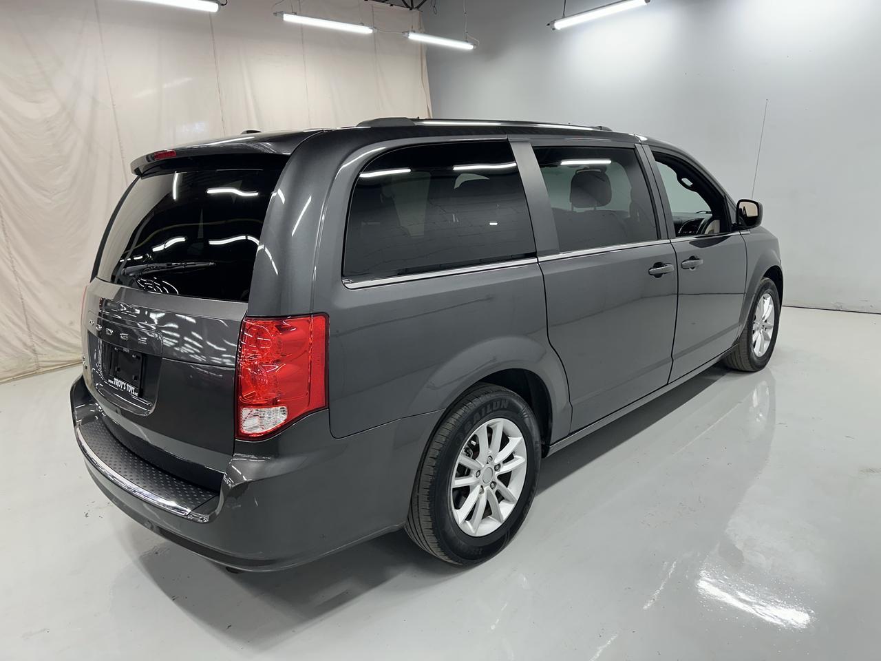 2019 Dodge Grand Caravan SXT Premium Plus Photo27