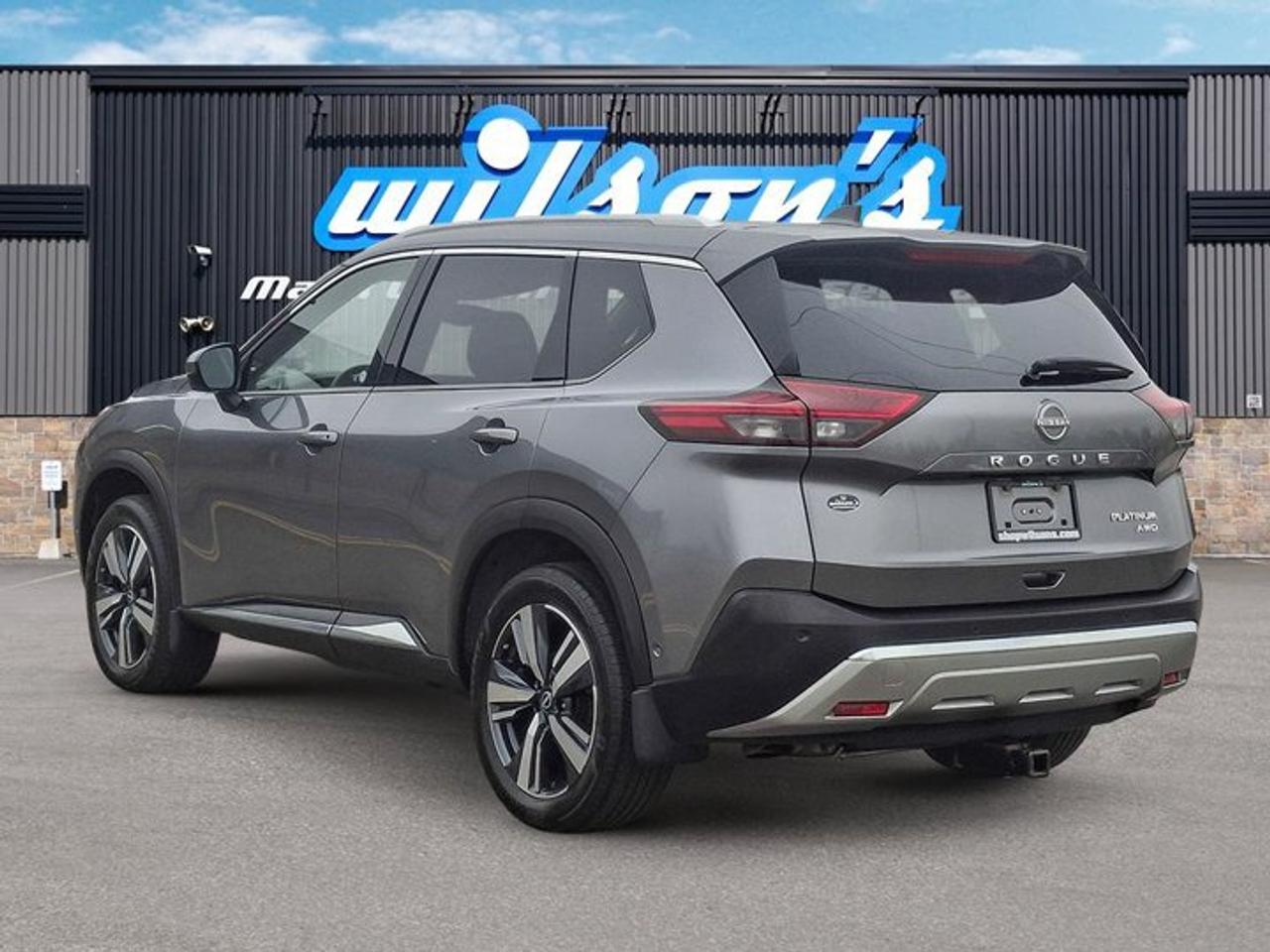 2023 Nissan Rogue Platinum AWD | Leather | Pano Roof | Heated Seats + Steering | Intelligent Cruise | Bose and More ! Photo
