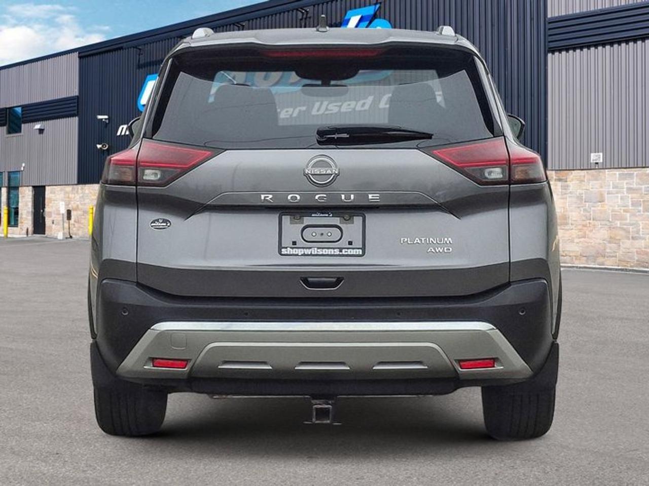 2023 Nissan Rogue Platinum AWD | Leather | Pano Roof | Heated Seats + Steering | Intelligent Cruise | Bose and More ! Photo