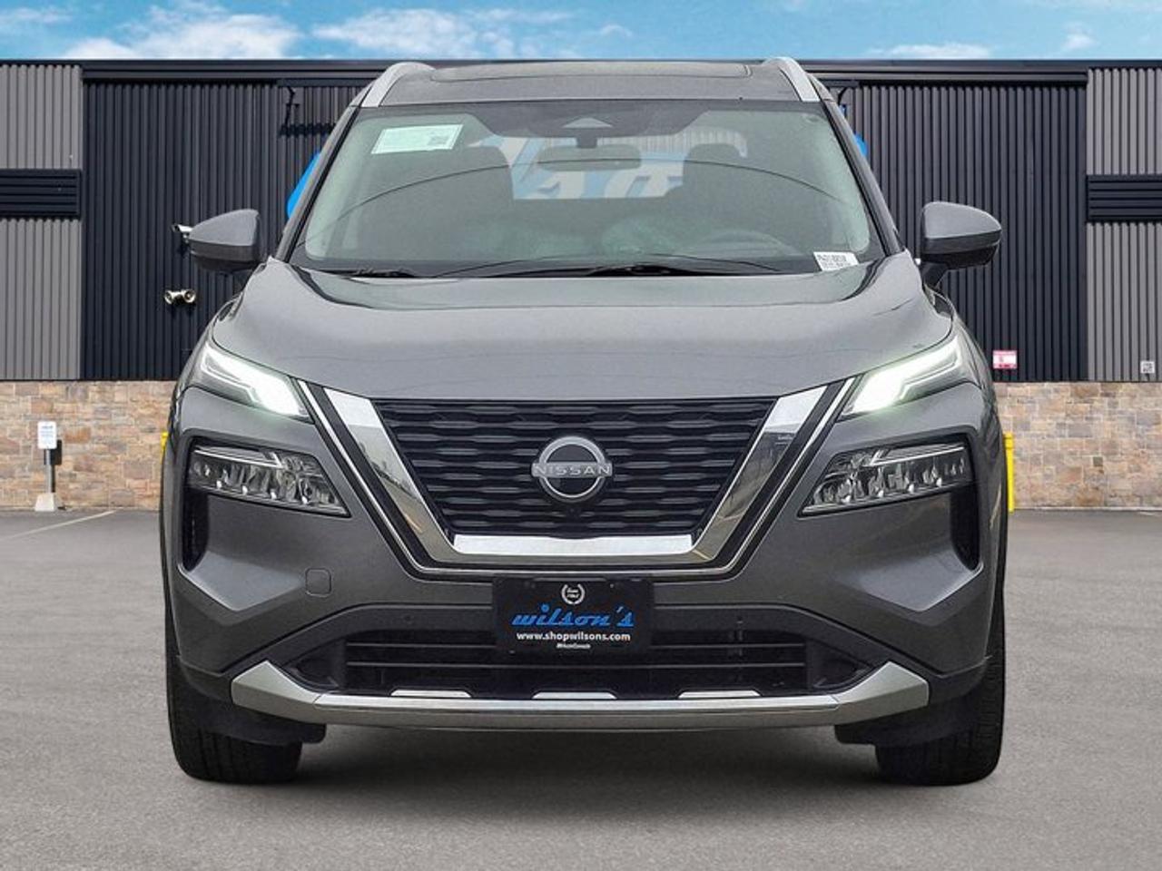 2023 Nissan Rogue Platinum AWD | Leather | Pano Roof | Heated Seats + Steering | Intelligent Cruise | Bose and More ! Photo