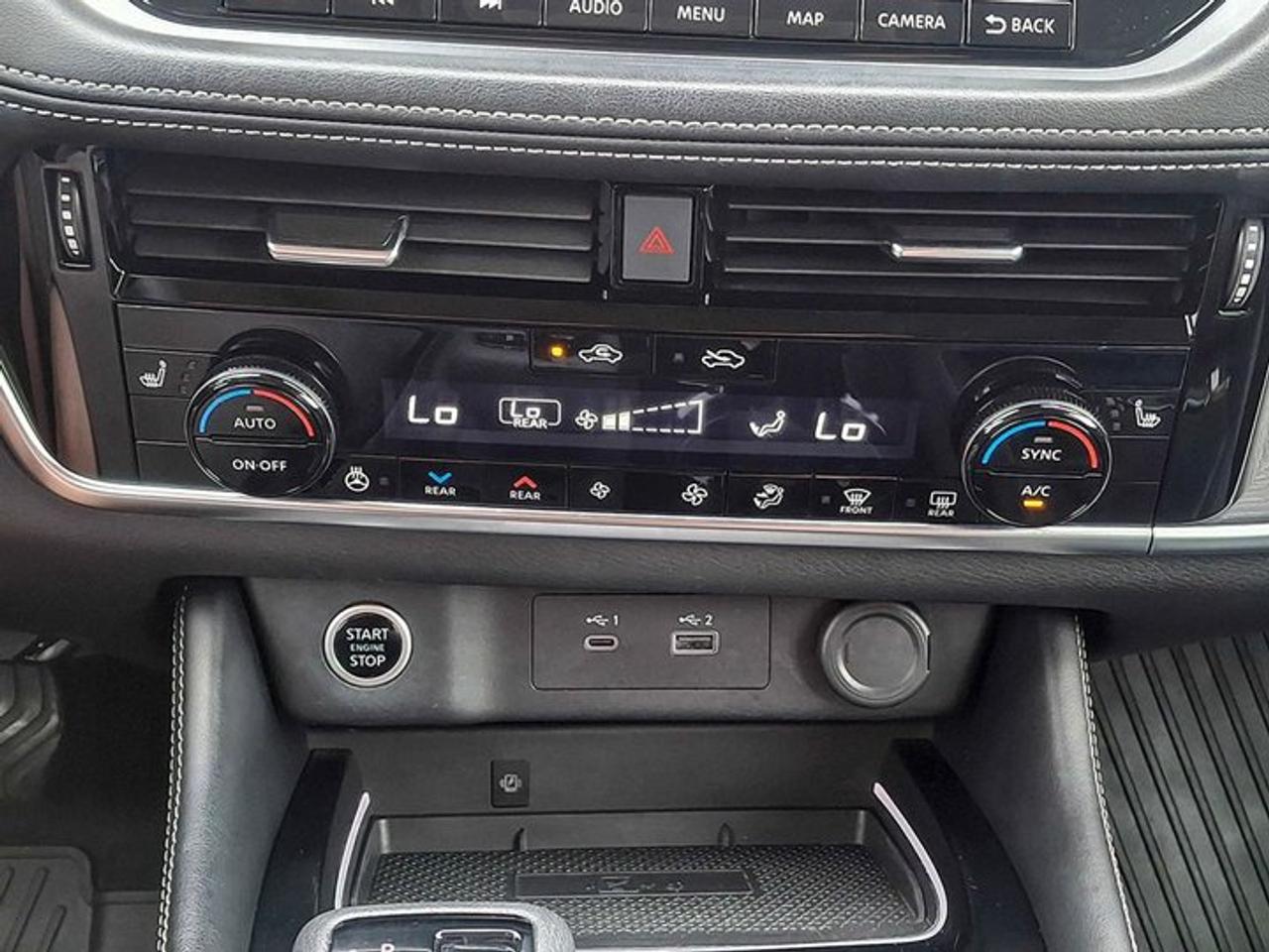 2023 Nissan Rogue Platinum AWD | Leather | Pano Roof | Heated Seats + Steering | Intelligent Cruise | Bose and More ! Photo