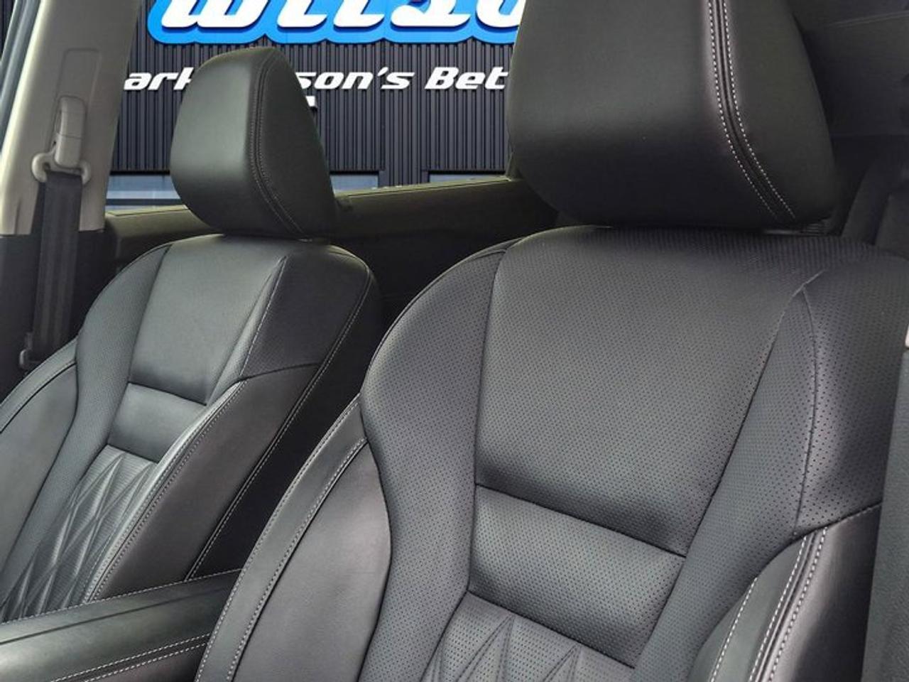 2023 Nissan Rogue Platinum AWD | Leather | Pano Roof | Heated Seats + Steering | Intelligent Cruise | Bose and More ! Photo
