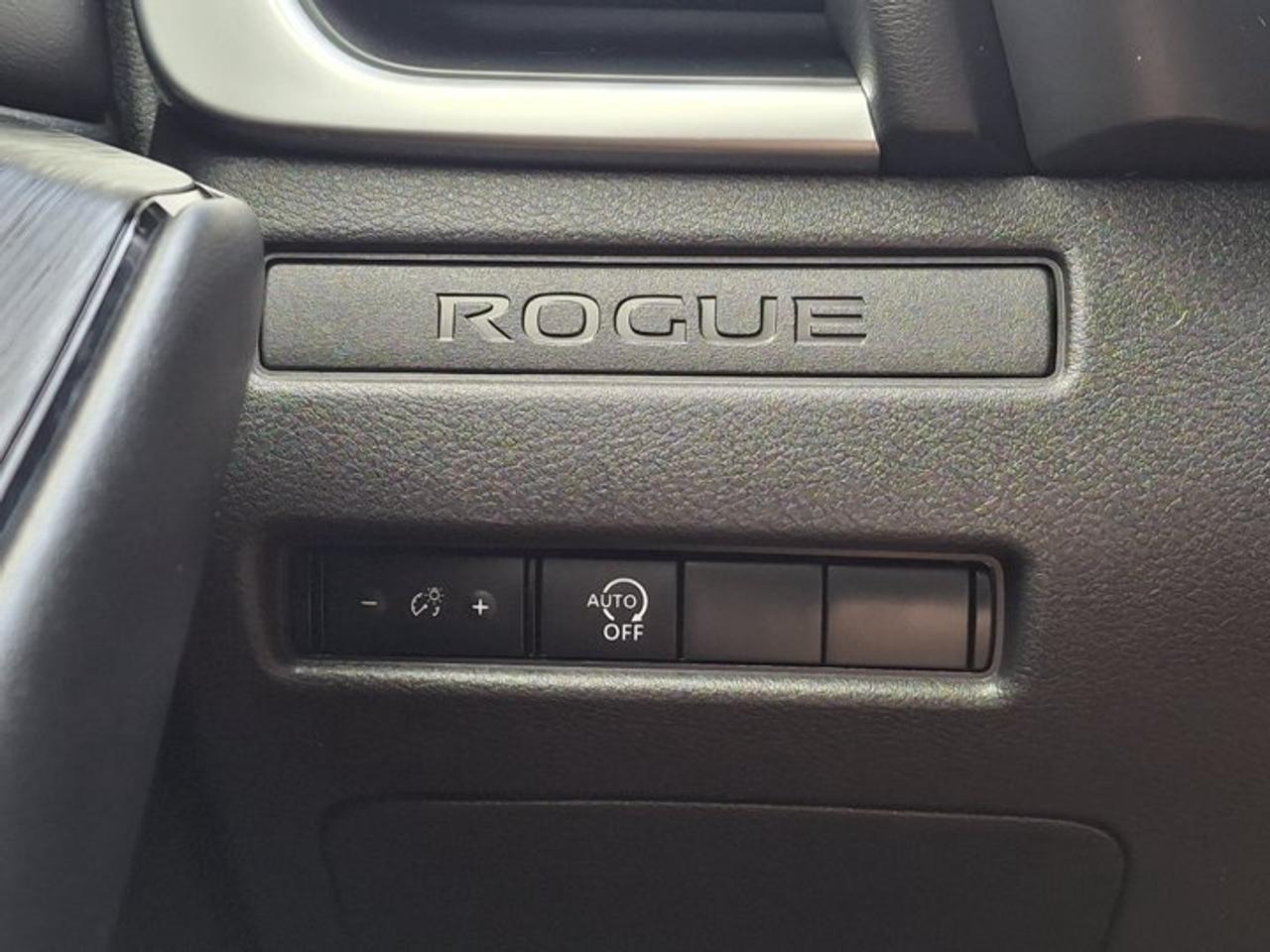 2024 Nissan Rogue S AWD | Heated Wheel + Seats | CarPlay + Android | Remote Start | BSW | FCW | and More ! Photo