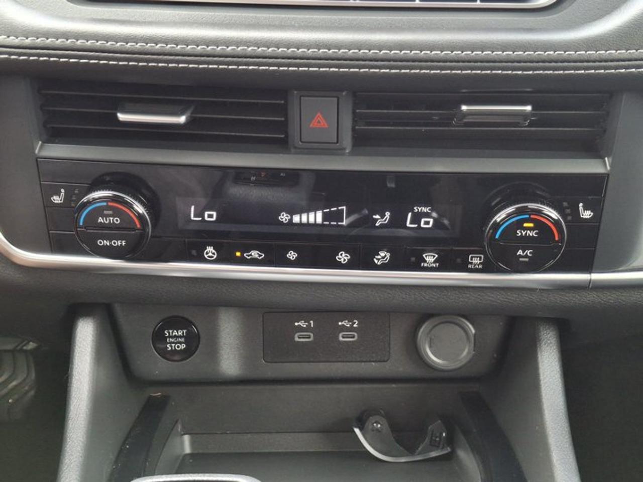 2024 Nissan Rogue S AWD | Heated Wheel + Seats | CarPlay + Android | Remote Start | BSW | FCW | and More ! Photo
