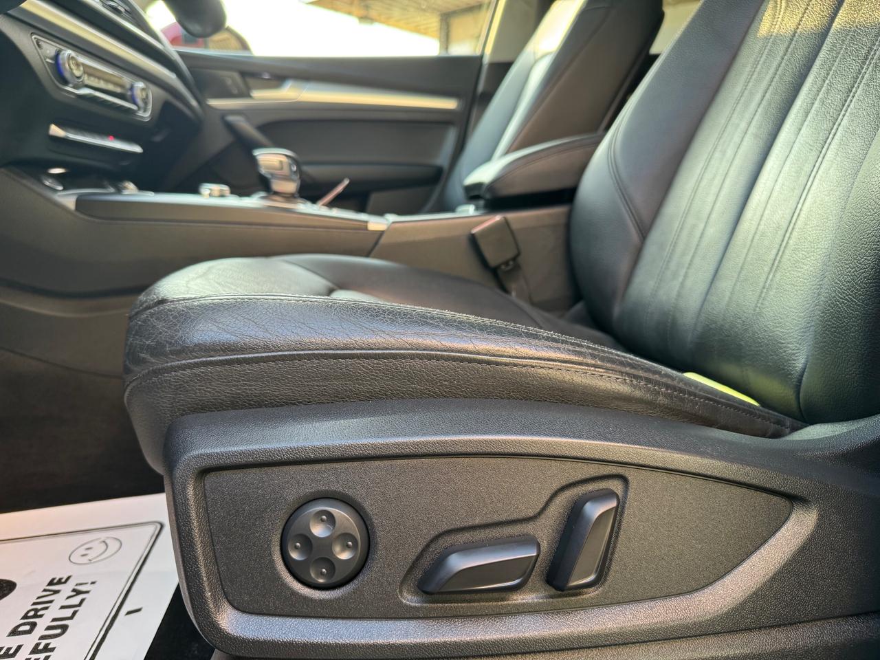 2020 Audi Q5 45 Progressiv AWD | NAVI|BSM | ACCIDENT FREE | DEALER SERVICED Photo