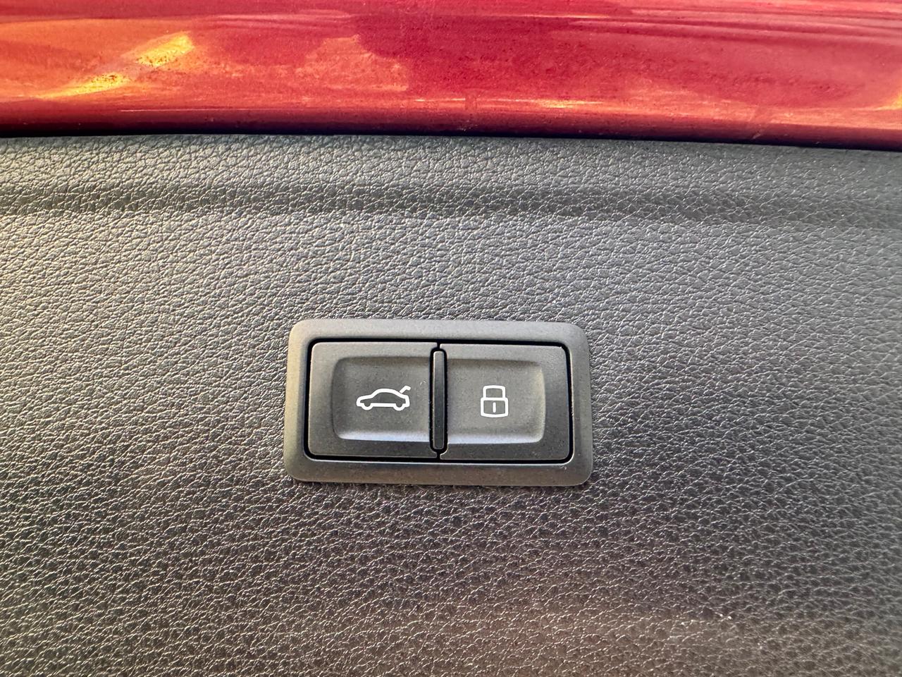 2020 Audi Q5 45 Progressiv AWD | NAVI|BSM | ACCIDENT FREE | DEALER SERVICED Photo