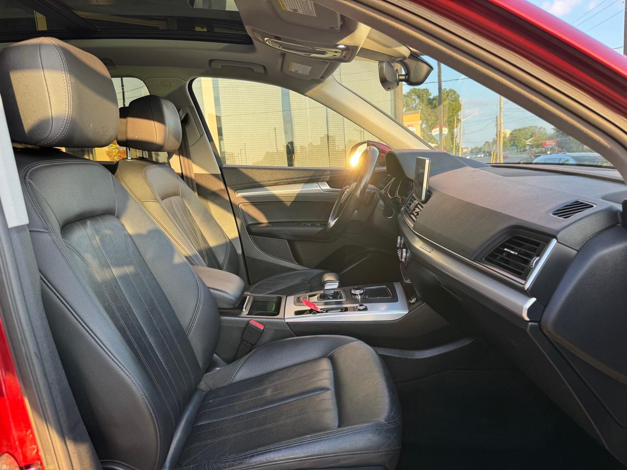 2020 Audi Q5 45 Progressiv AWD | NAVI|BSM | ACCIDENT FREE | DEALER SERVICED Photo