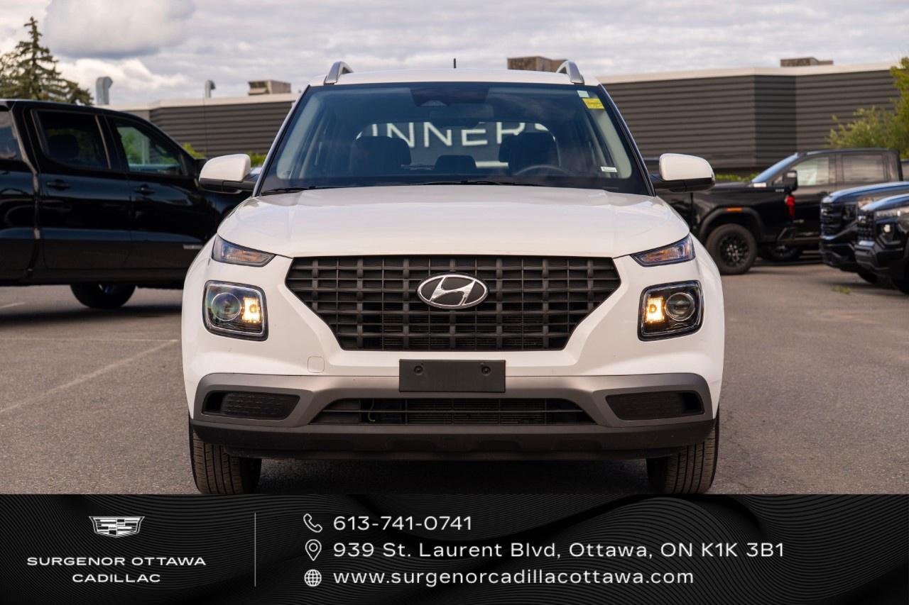 2026 Hyundai Venue Preferred IVT Photo4