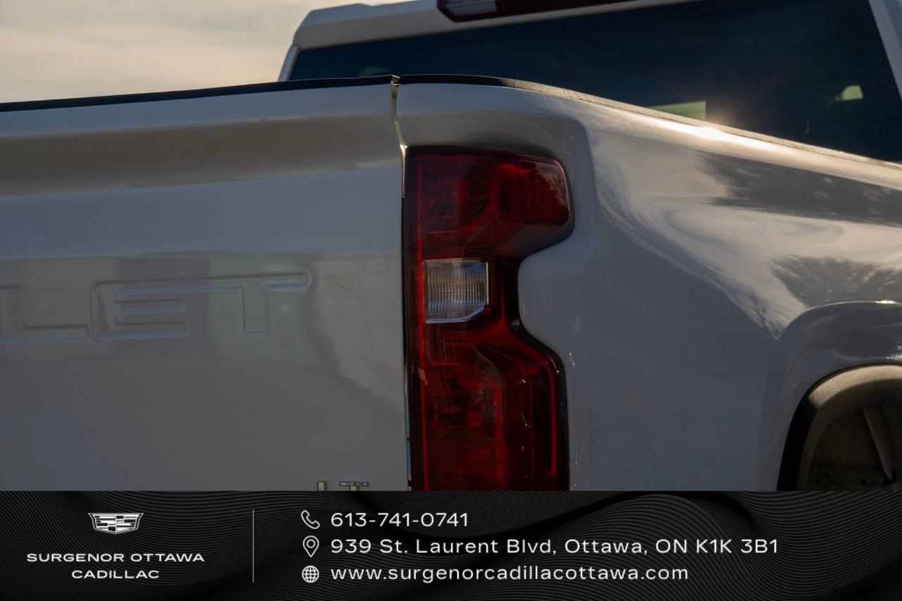 2025 Chevrolet Silverado 2500 HD 4WD Crew Cab Standard Box LT Photo3