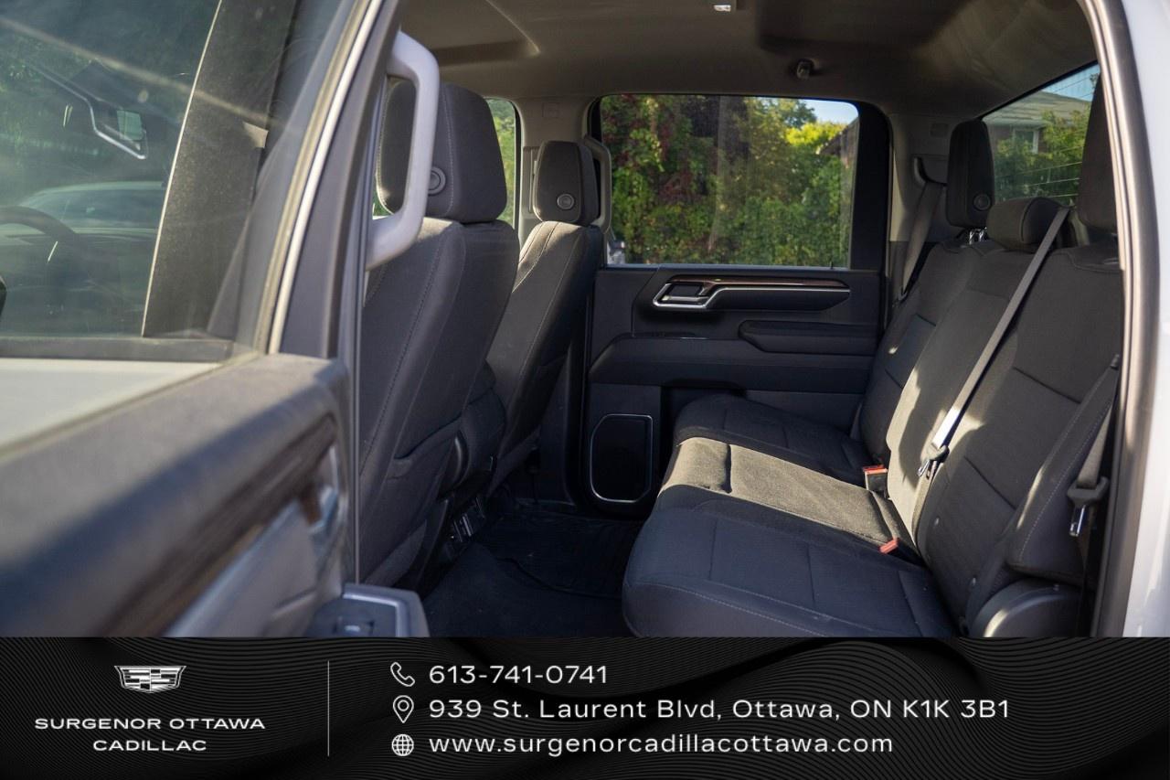 2025 Chevrolet Silverado 2500 HD 4WD Crew Cab Standard Box LT Photo