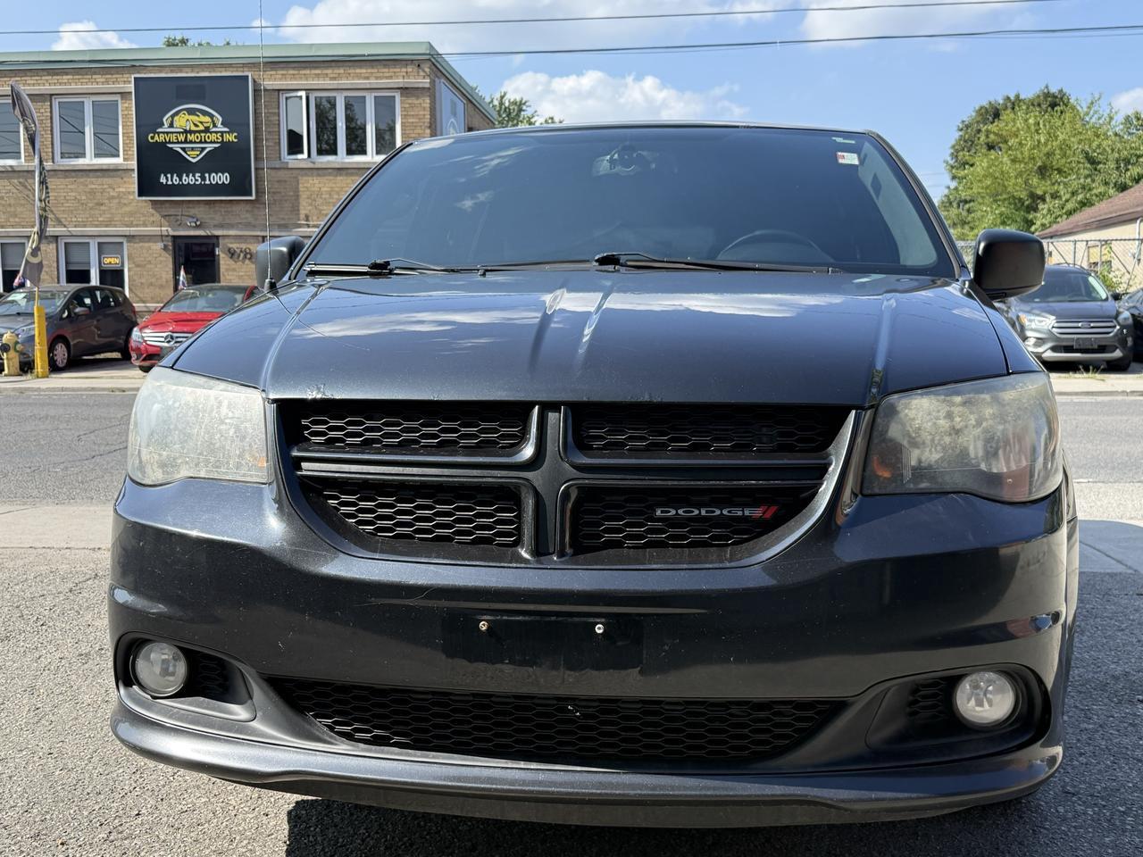 2014 Dodge Grand Caravan SXT Photo