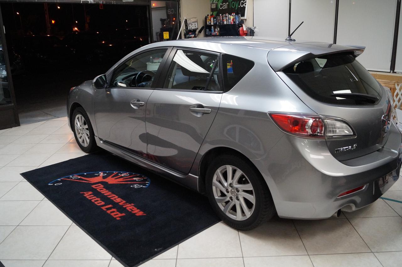 2012 Mazda MAZDA3 GS-SKY Photo