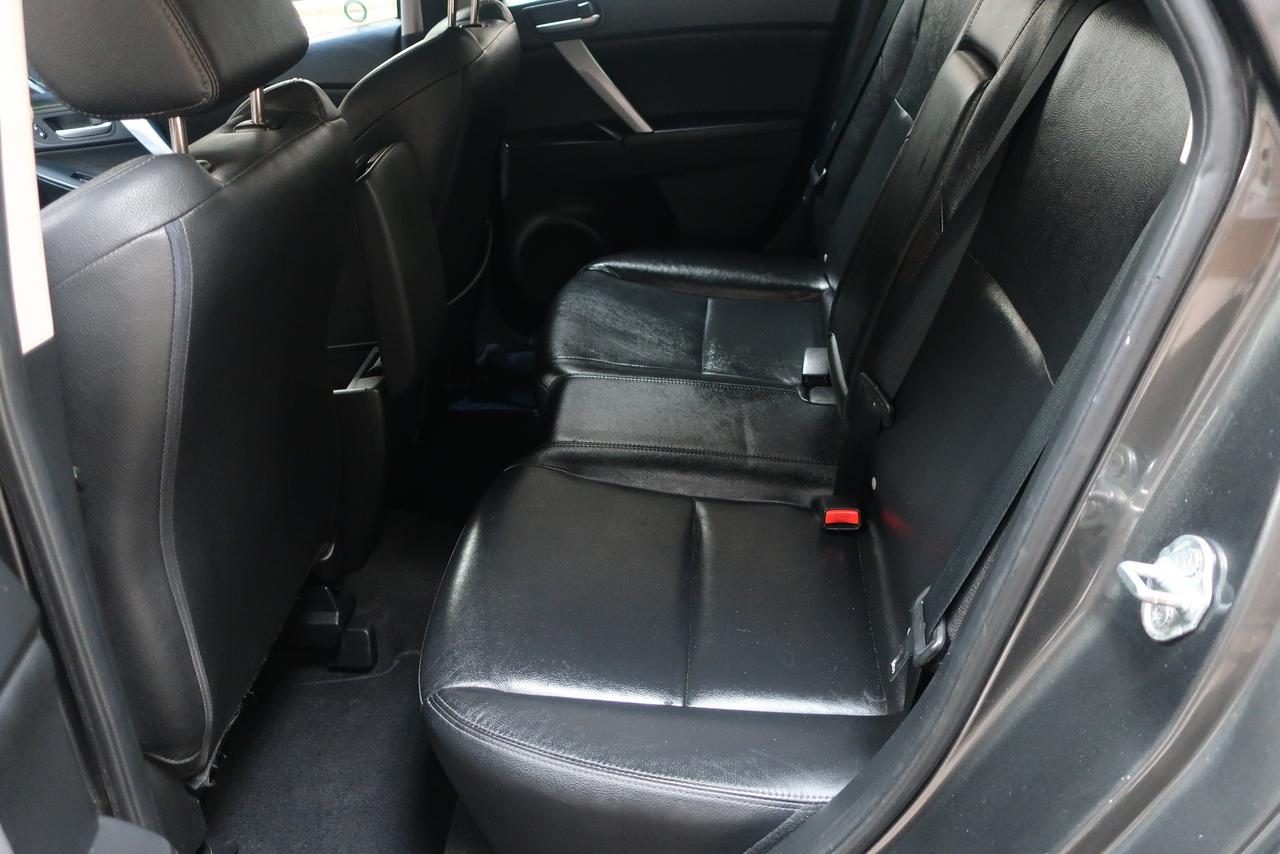 2012 Mazda MAZDA3 GS-SKY Photo