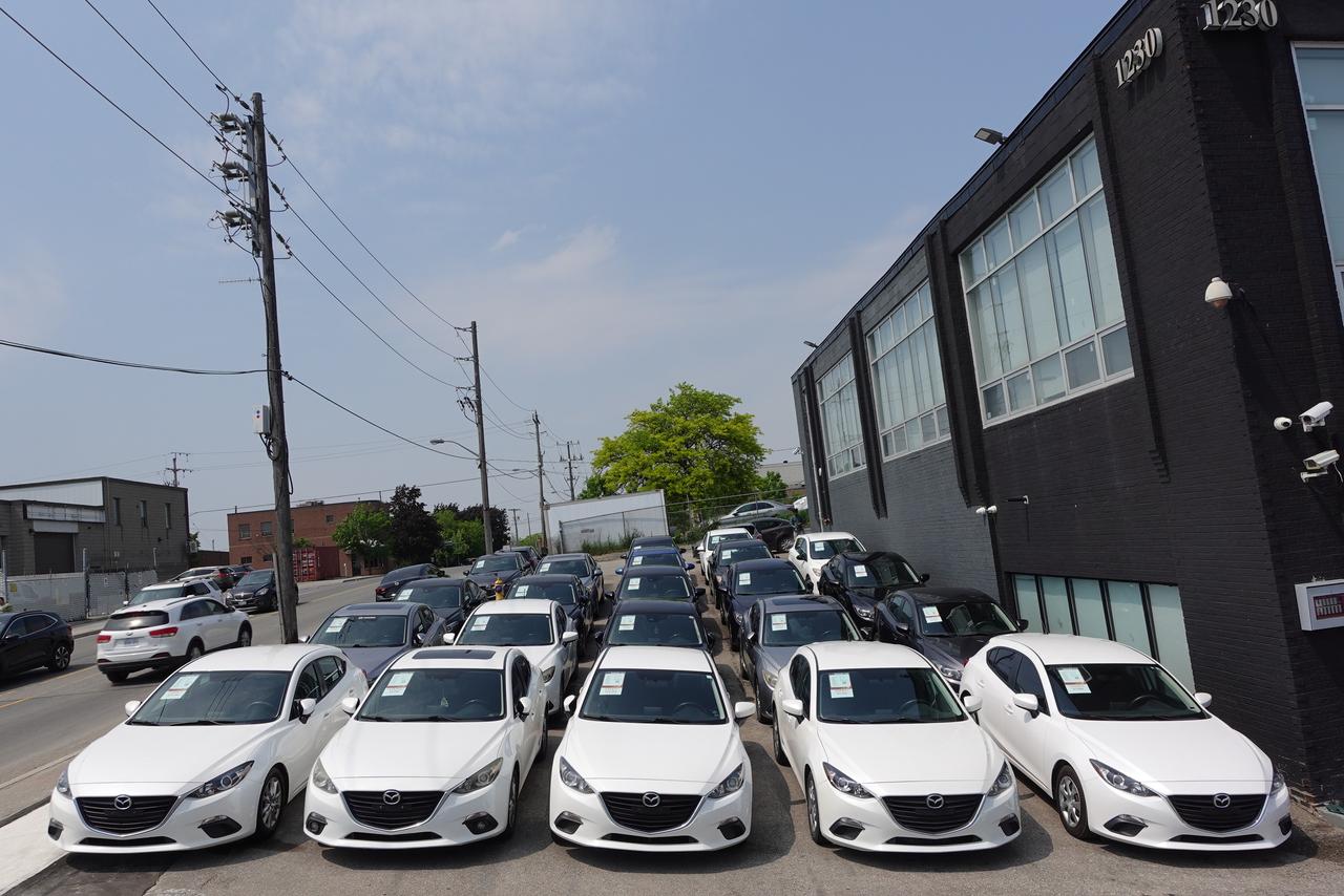 2014 Mazda MAZDA3 GX-SKY Photo