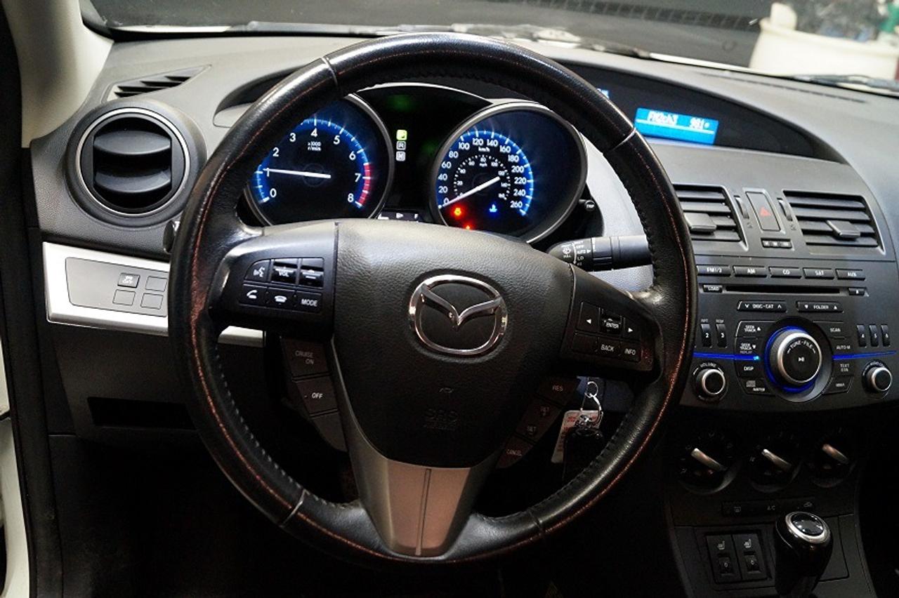 2012 Mazda MAZDA3 4dr HB Sport Auto GS-SKY Photo