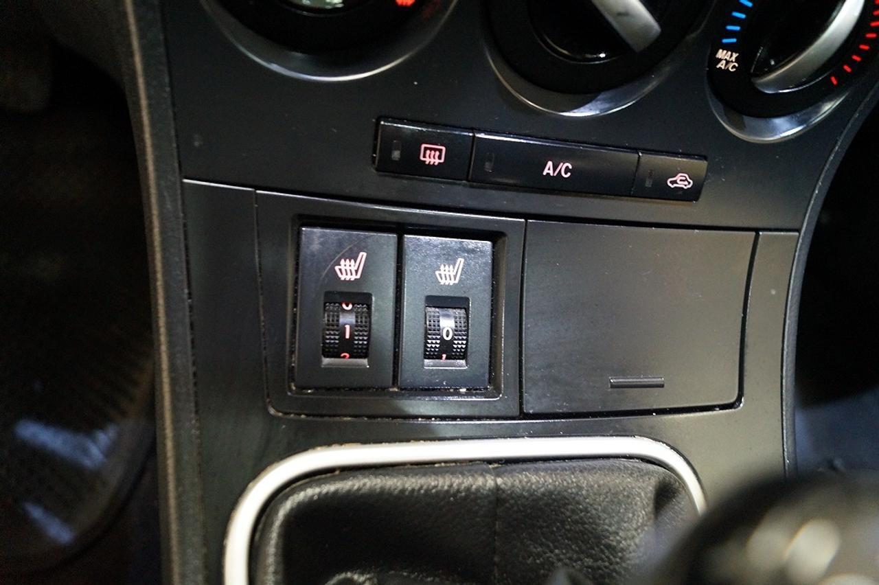 2012 Mazda MAZDA3 4dr HB Sport Auto GS-SKY Photo