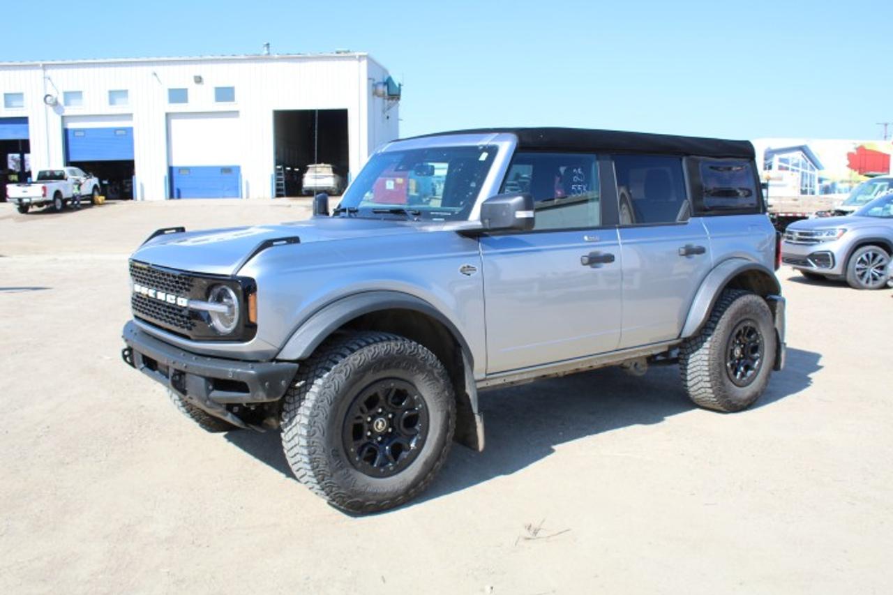 2023 Ford Bronco Wildtrak Sasquatch w/Htd Leather, NAV, BUC - Photo #1