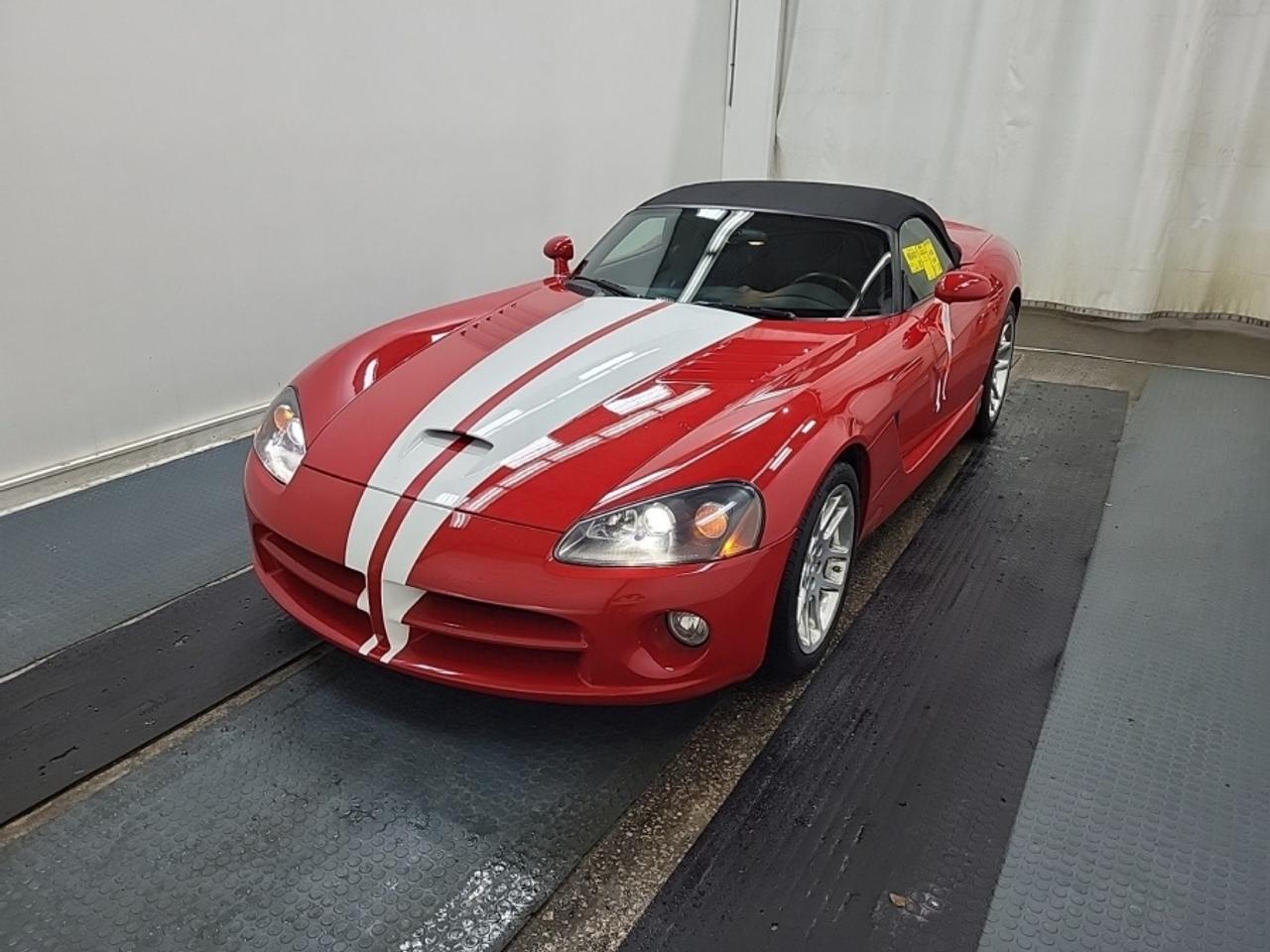 Used 2005 Dodge Viper SRT-10 ~MANUAL, FULLY CERTIFIED WITH WARRANTY!!!!~ for sale in North York, ON