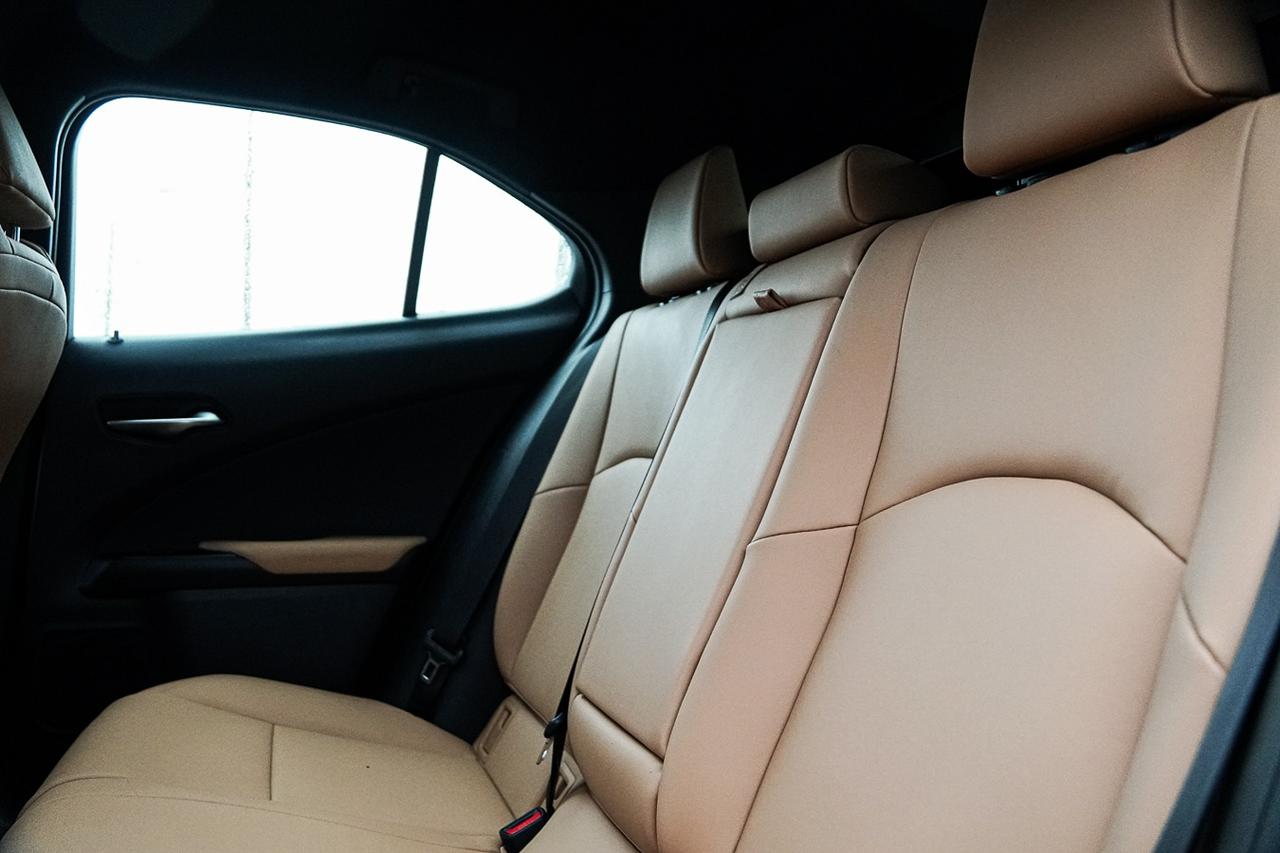 2024 Lexus UX UX 250h HYBRID|AWD|ONE OWNER|BSM|COOLED SEAT| Photo