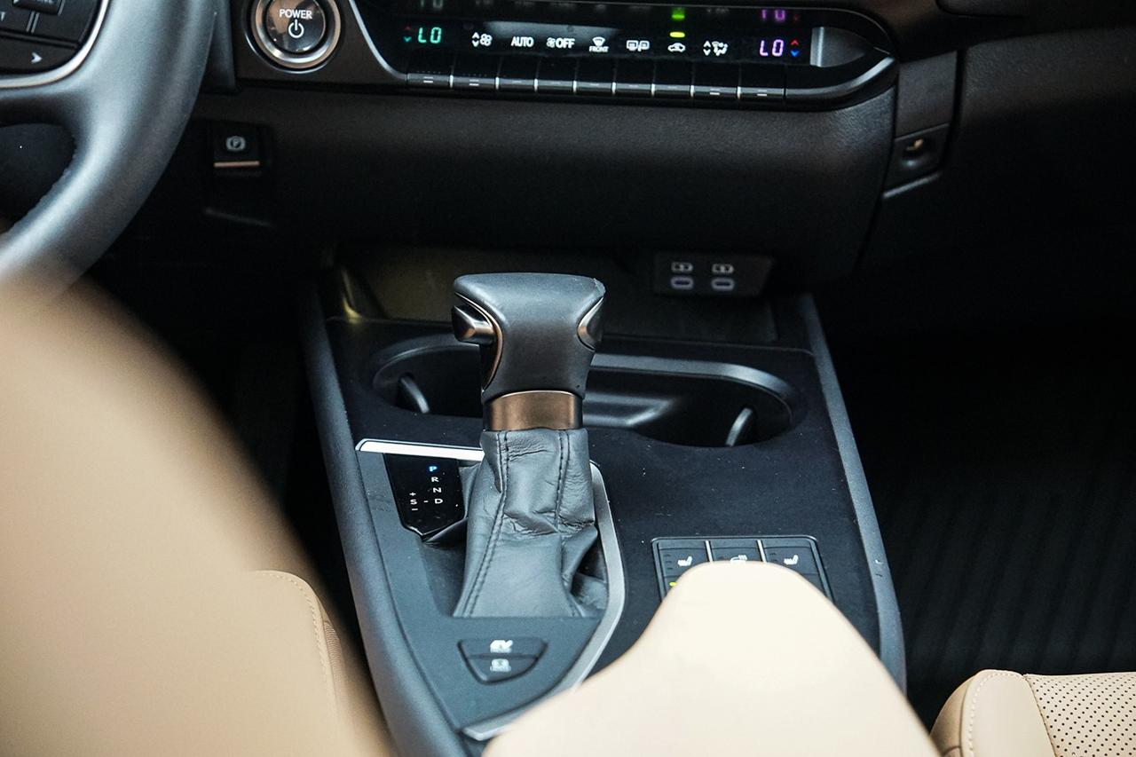 2024 Lexus UX UX 250h HYBRID|AWD|ONE OWNER|BSM|COOLED SEAT| Photo