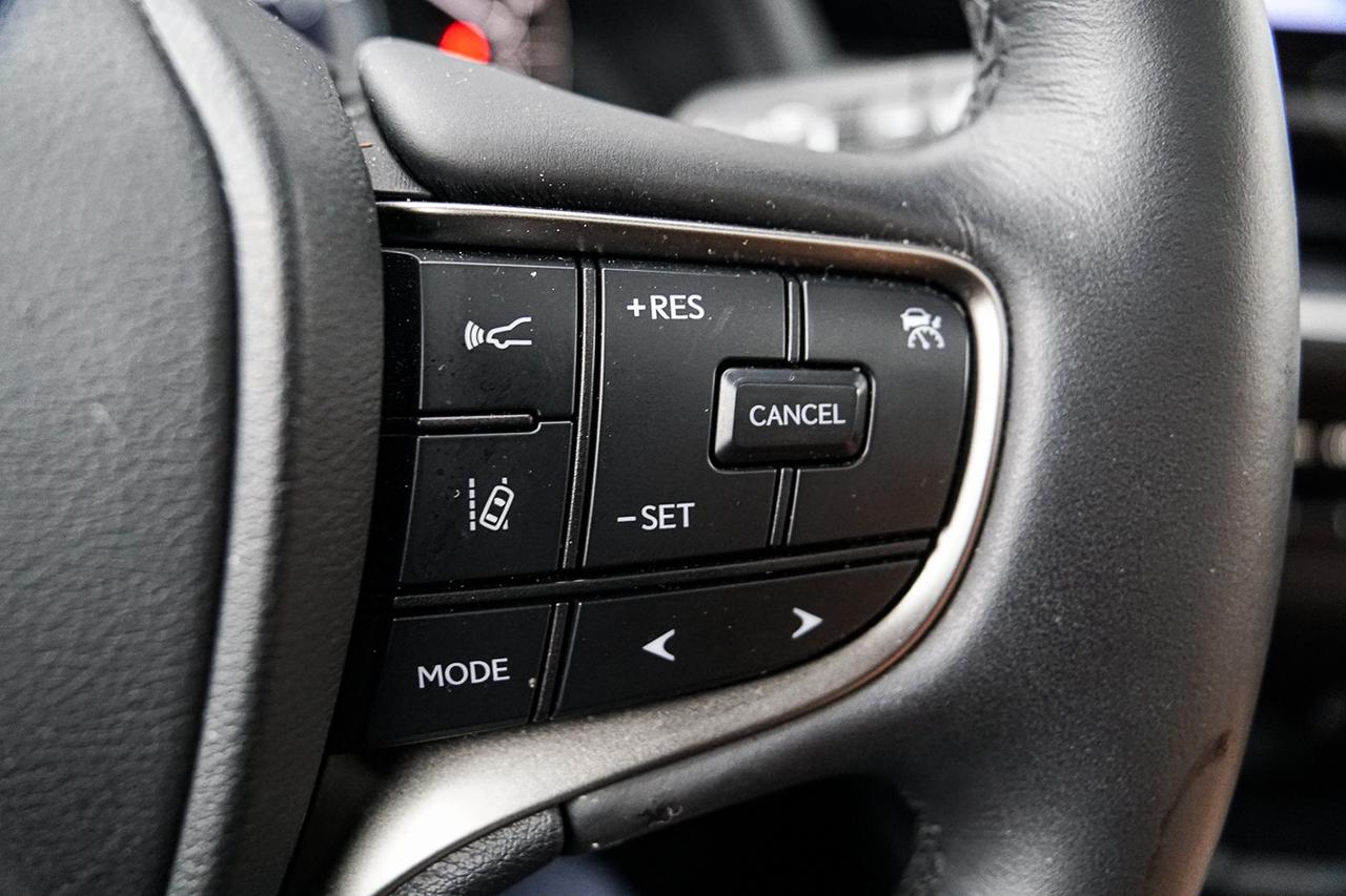 2024 Lexus UX UX 250h HYBRID|AWD|ONE OWNER|BSM|COOLED SEAT| Photo