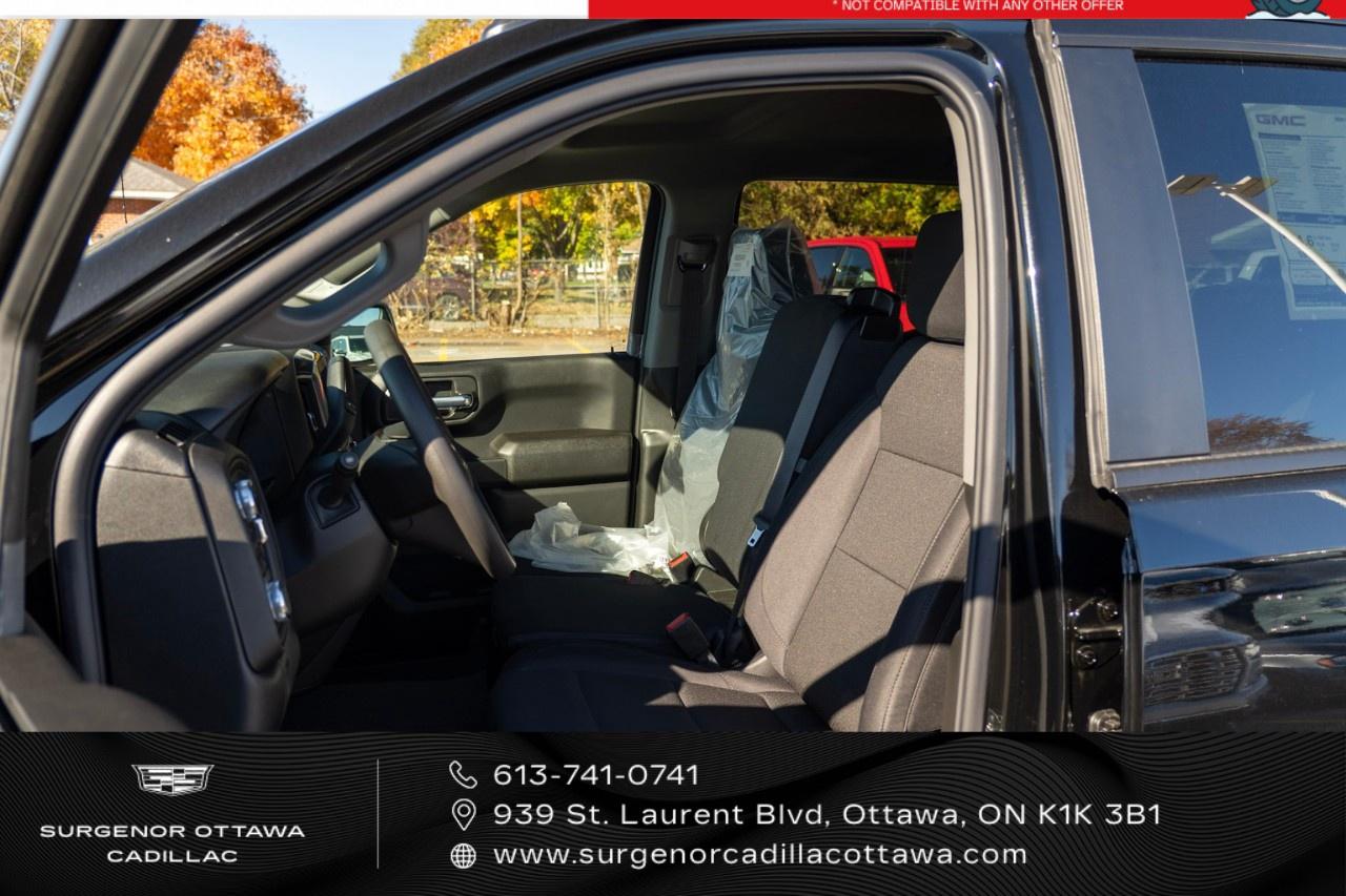 2026 GMC Sierra 1500 Crew Cab Short Box 4-Wheel Drive Pro Photo
