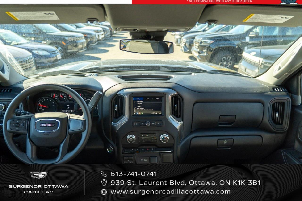2026 GMC Sierra 1500 Crew Cab Short Box 4-Wheel Drive Pro Photo