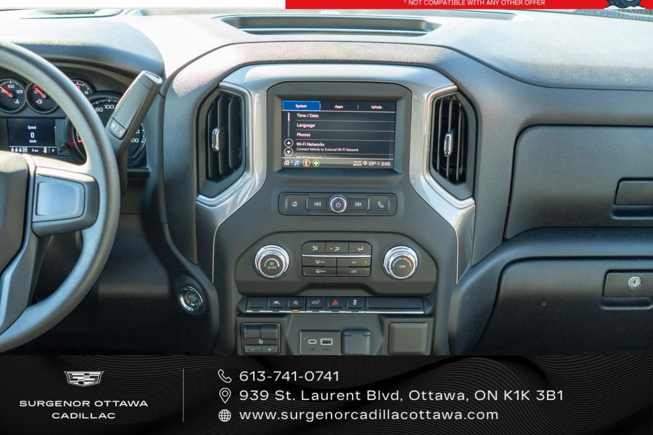 2026 GMC Sierra 1500 Crew Cab Short Box 4-Wheel Drive Pro Photo