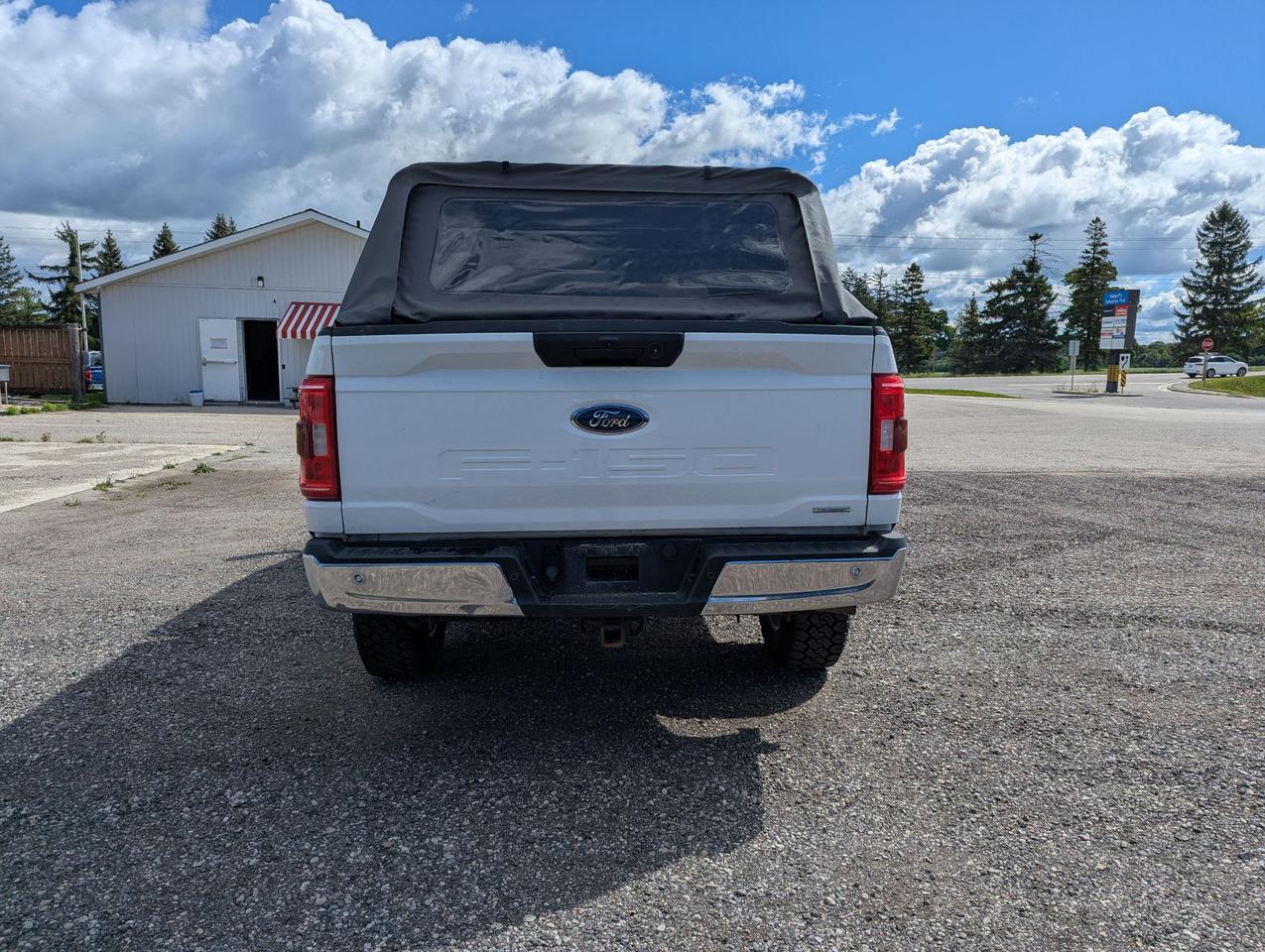 2022 Ford F-150 XLT 4WD SUPERCAB 8' BOX Photo4