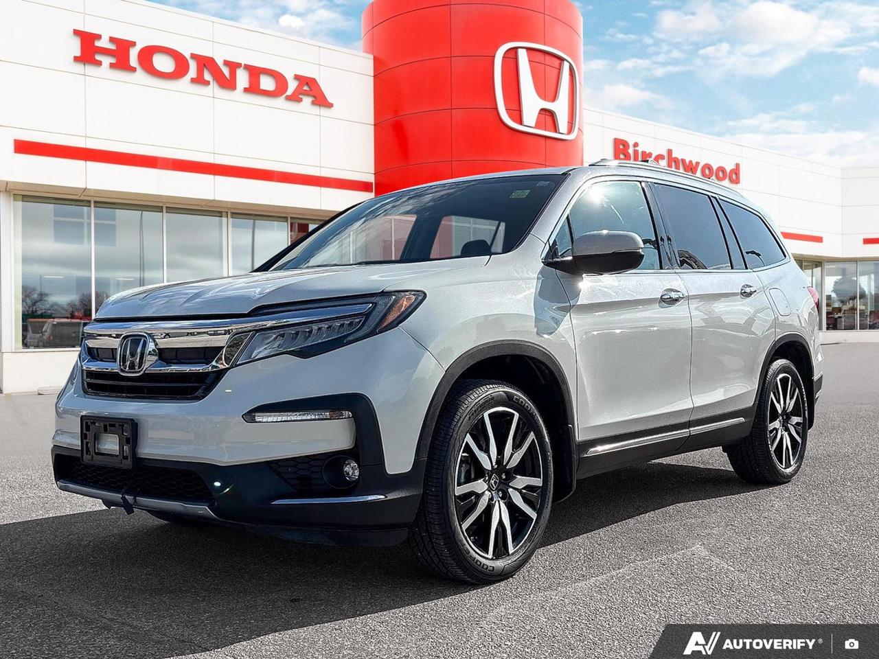 Experience is Everything at Birchwood Honda Regent. Visit us today at 1401 Regent Ave and see for yourself why we have a 4.4 star google rating.

Why buy from Birchwood Honda Regent? 
We are a verifiable priced dealer
Full tank of gas with purchase
All vehicles come with a free CARFAX vehicle report 

Call us at 204-661-6644 to have this vehicle ready for a test drive when you arrive!

Dealer Permit # 9387
Dealer permit #9387