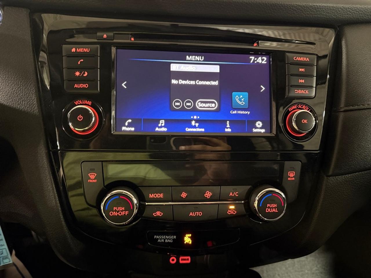2020 Nissan Rogue AWD S Photo