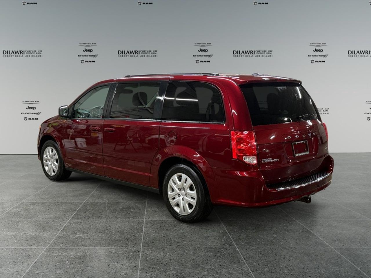 2017 Dodge Grand Caravan 4dr Wgn SXT Photo