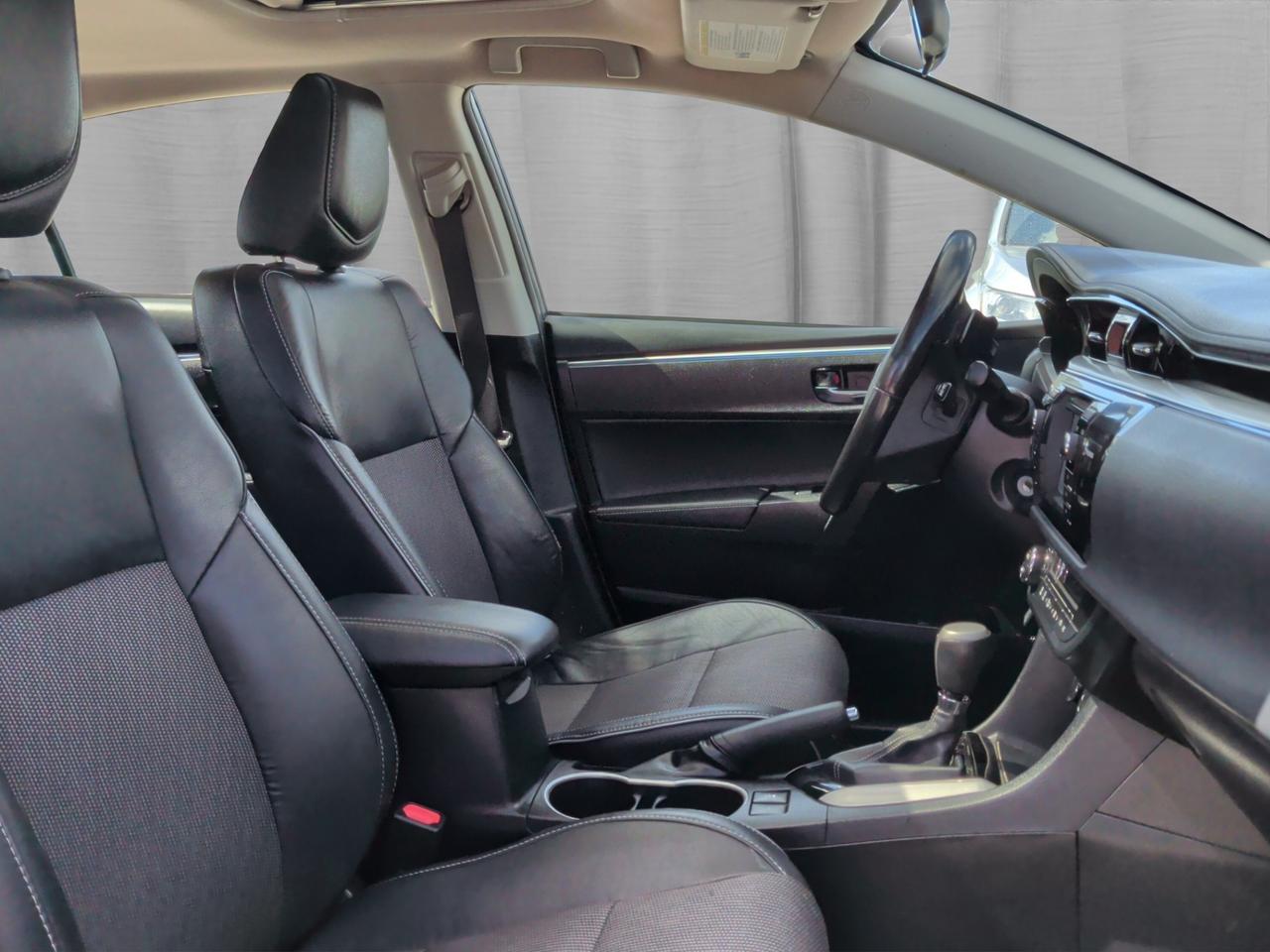 2015 Toyota Corolla S Photo