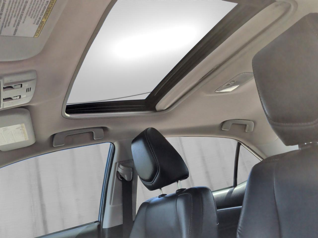 2015 Toyota Corolla S Photo
