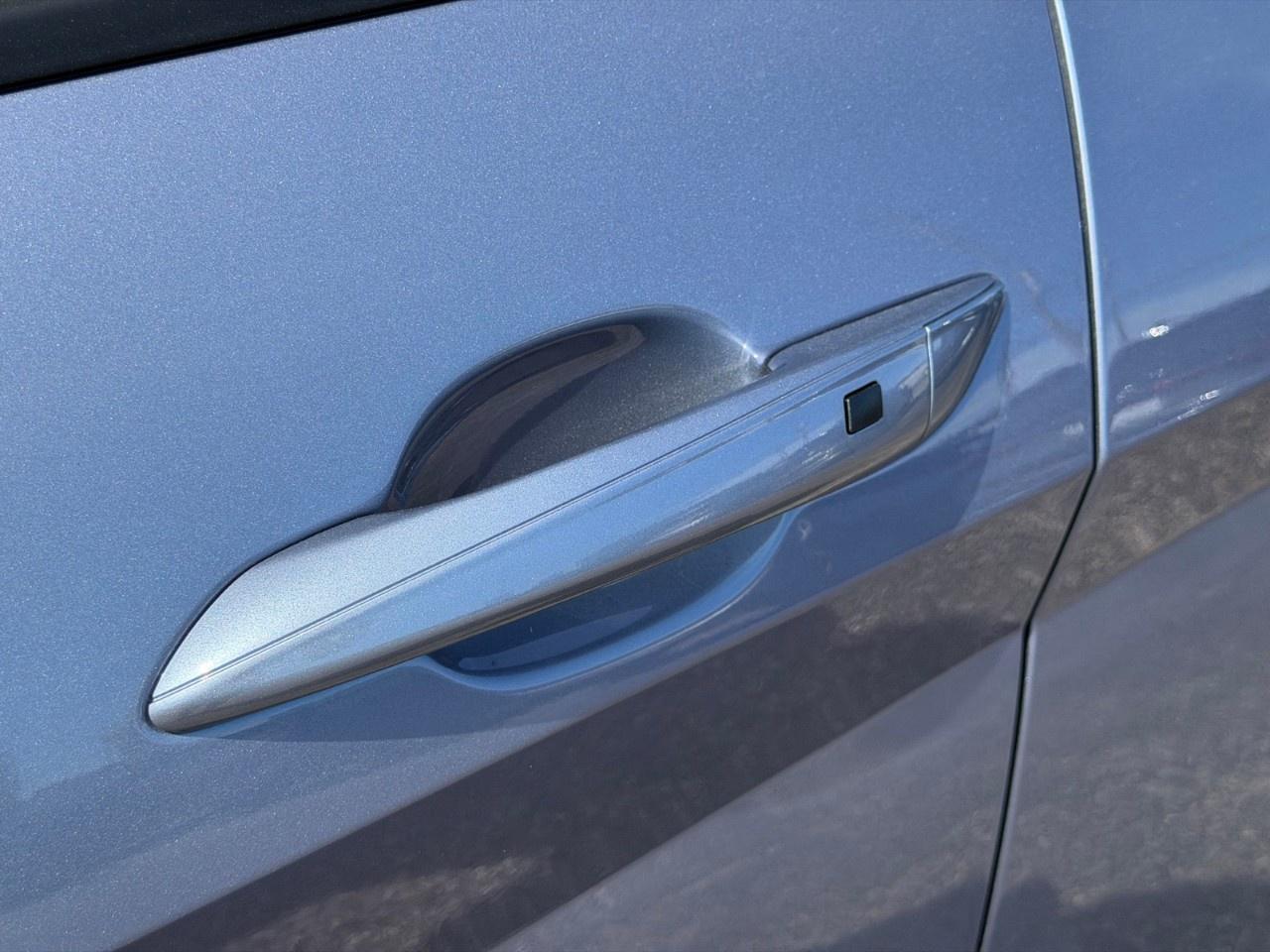 2026 Hyundai Elantra Preferred IVT w/Tech Pkg Photo