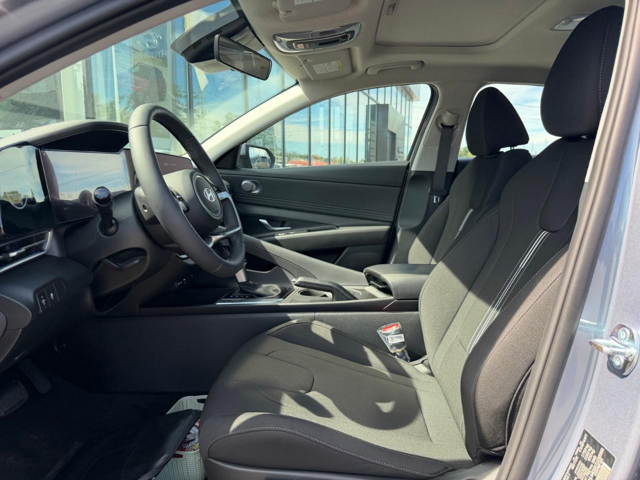 2026 Hyundai Elantra Preferred IVT w/Tech Pkg Photo